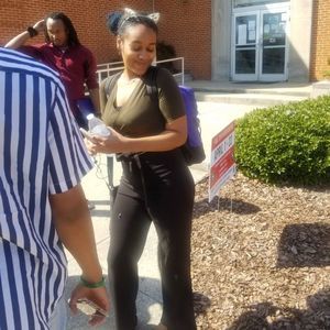 Meet your Posher, Khaleigha